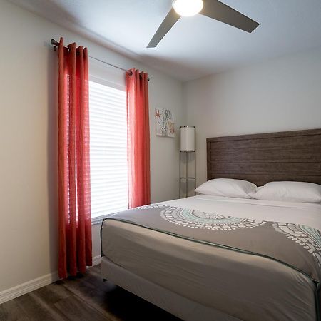 Oasis Villa Retreat Bradenton Ngoại thất bức ảnh